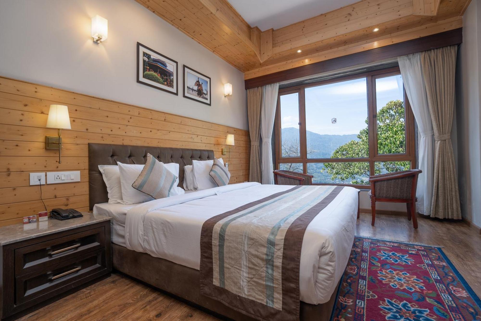 Summit Alpine Abode Hotel 5 Mins From Mg Marg Gangtok Exterior photo