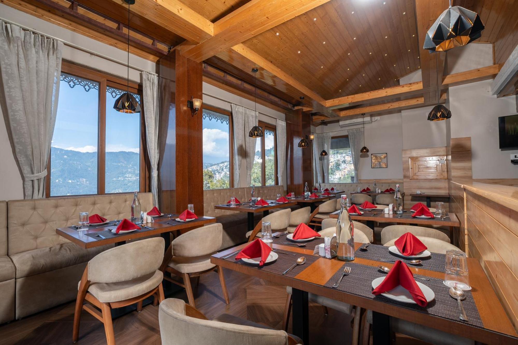 Summit Alpine Abode Hotel 5 Mins From Mg Marg Gangtok Exterior photo